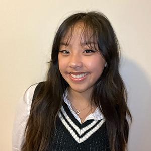 Fiona Hosmer-Hughes headshot