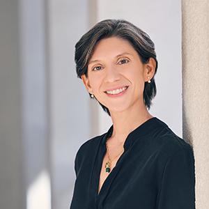 Heather Badamo headshot